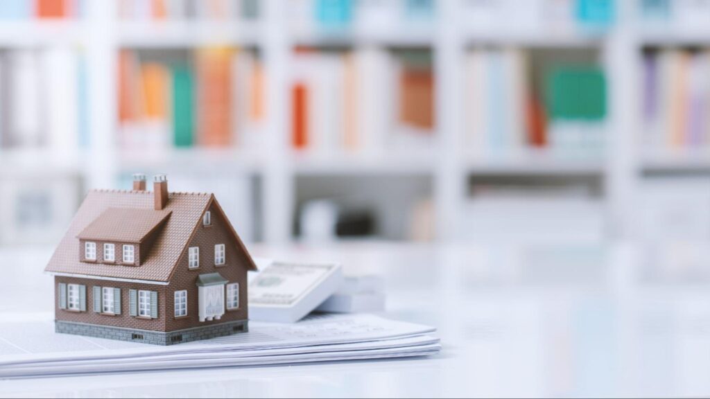 Selling a Palm Springs Home That Needs Major Repairs? Cash Buyers Make It Easy